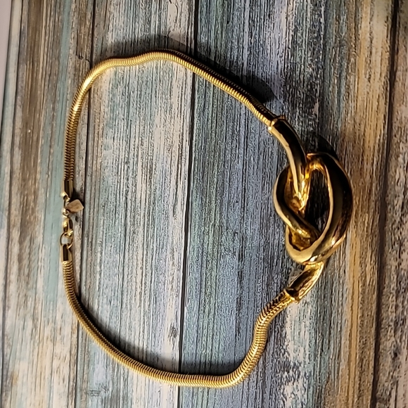 Kenneth Lane Gold Knot Necklace - Picture 4 of 4